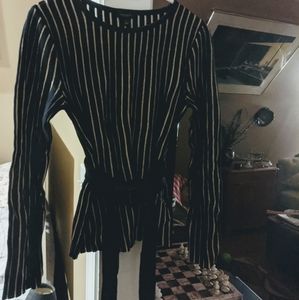 EUC Ann Taylor striped top with fabric belt